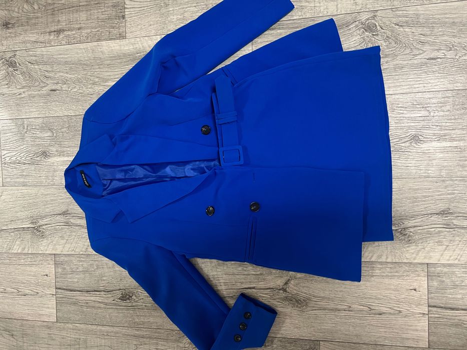 Спідниця класичного крою