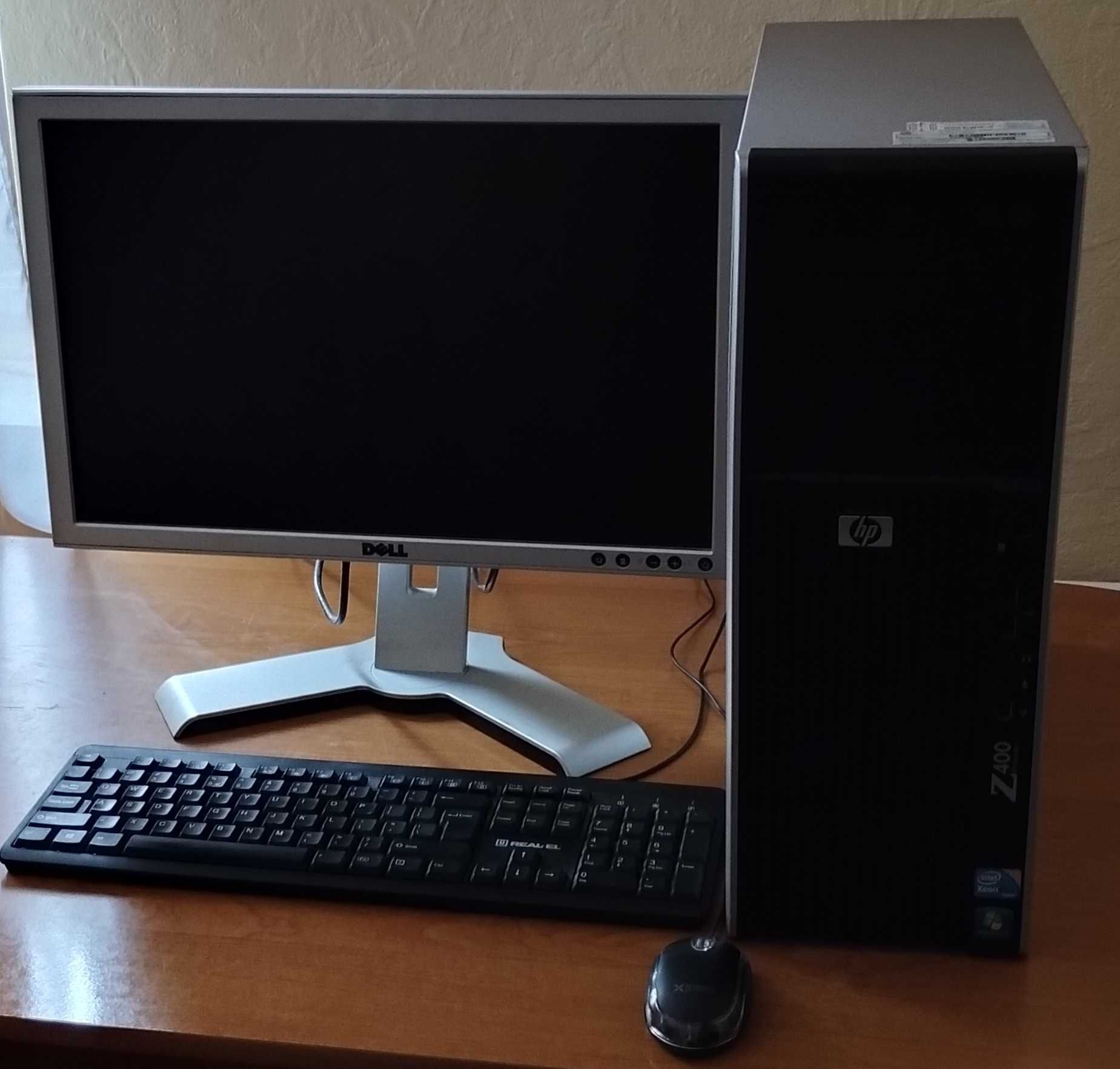 Komputer stacjonarny HP Z400 4x3,33Ghz,SSD 500 GB,16GB Ram,GTX 750 2GB