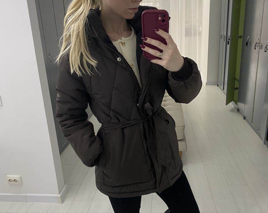 Курточка жіноча осіння розмір S