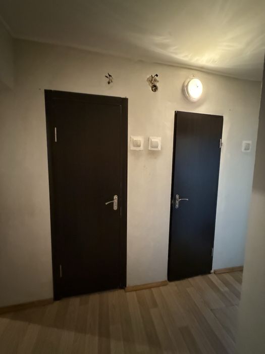 Продам 3 кім. Чешку на Безручка