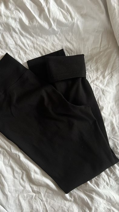 Легінси в рубчик