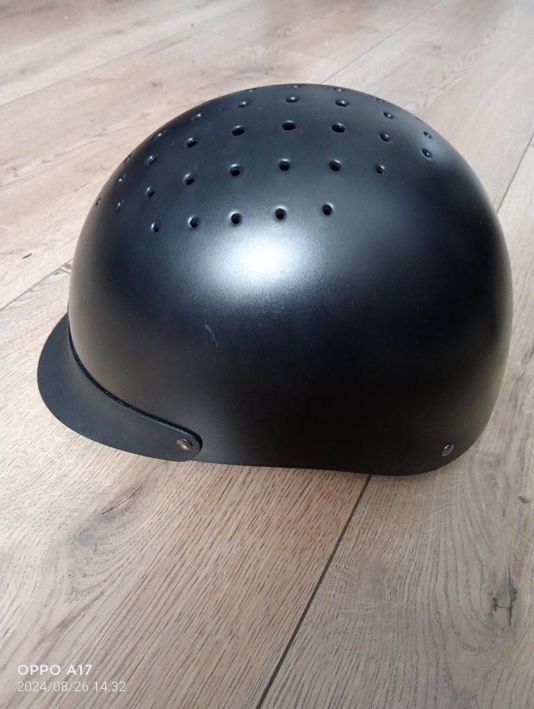 Kask jeździecki Fouganza