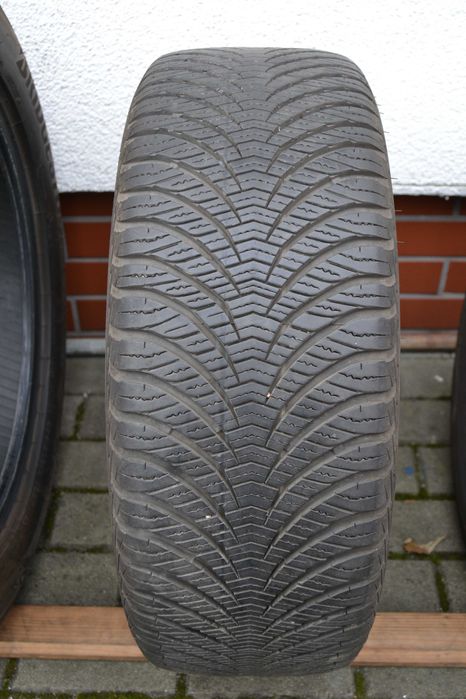 1x całoroczna 205/55r16 Goodyear Vector wielosezonowa 205/55-16