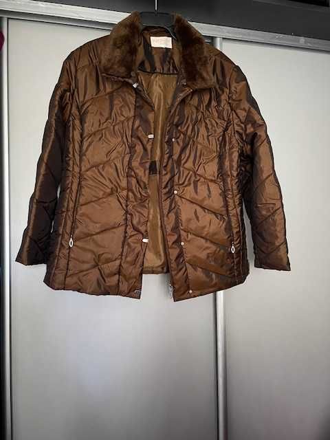 Куртка демисезонна жіноча