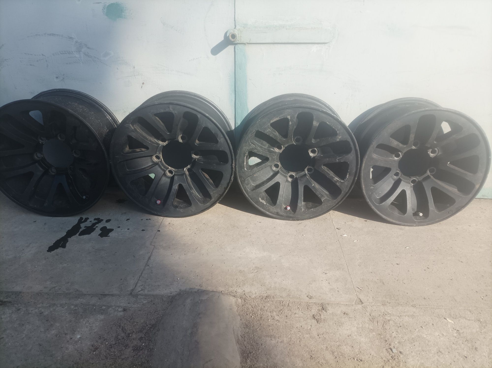 Диски Титани R15 6*139.7 Nissan Mitsubishi Toyota