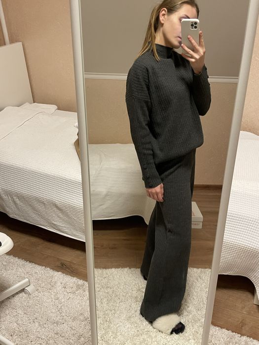 Осінній костюм трикотажний сірий, з сфертом, на резинці,