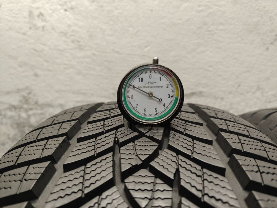 2X 245/45R18 100V Goodyear Ultragrip Performance+ 9mm 2022