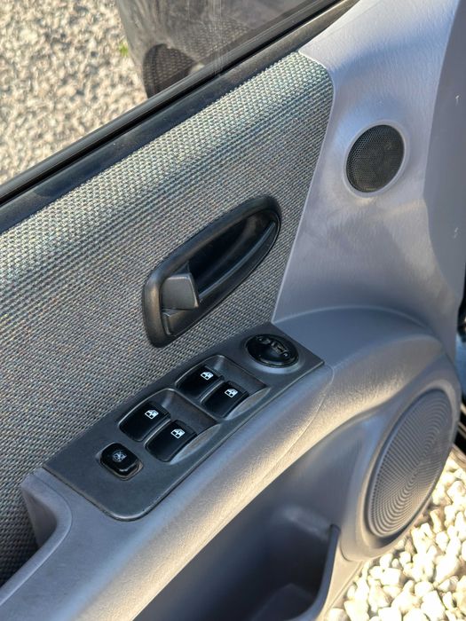 Продам Hyundai Matrix 2006 рік можлива розстрочка,кредит,обмін!