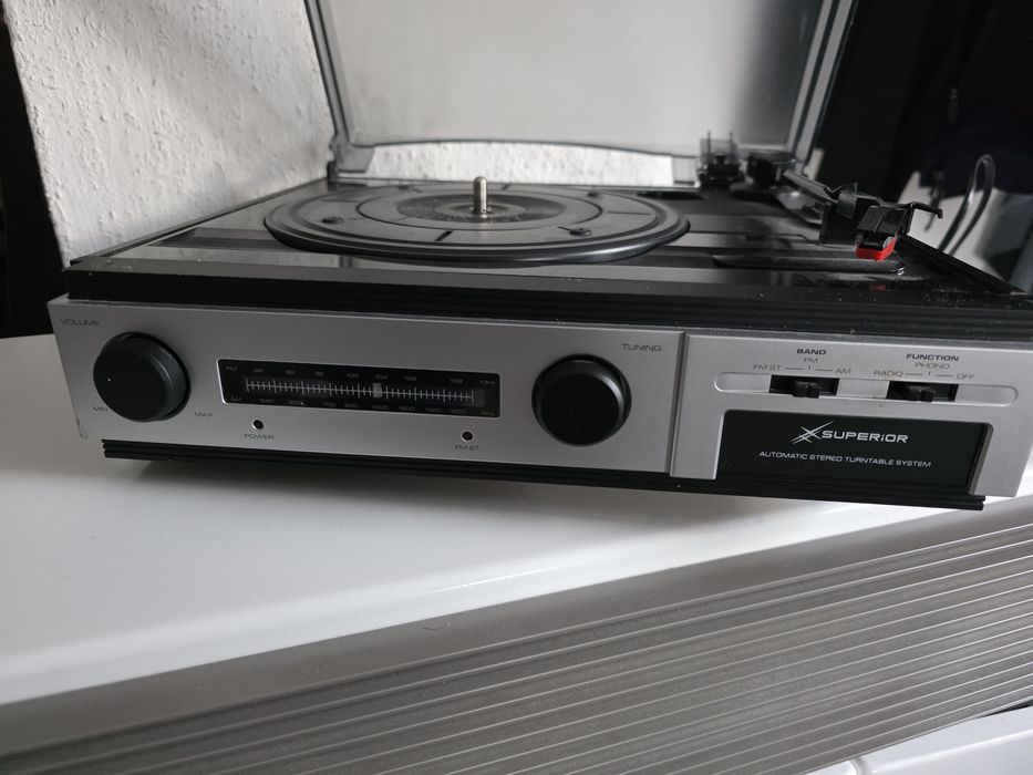 Виниловый проигрыватель Superior TT2168