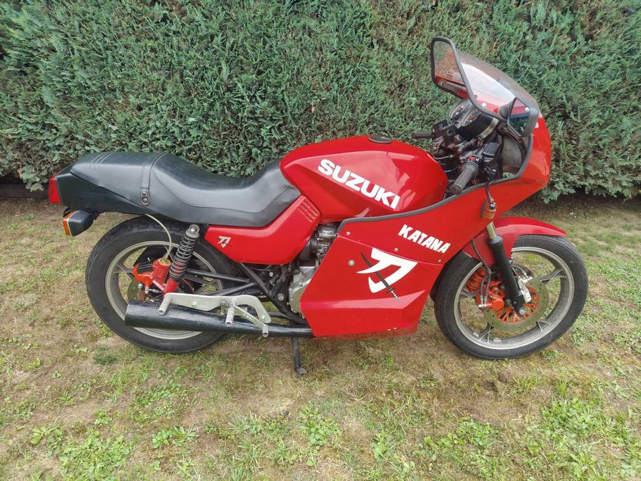 Suzuki Gs 550 Katana