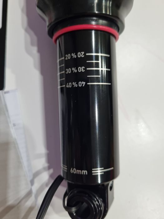 Amortecedor Rockshox Deluxe Select + DebonAir  NOVO