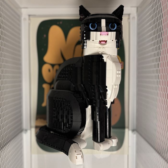 Tuxedo Cat Kot LEGO Ideas 21349