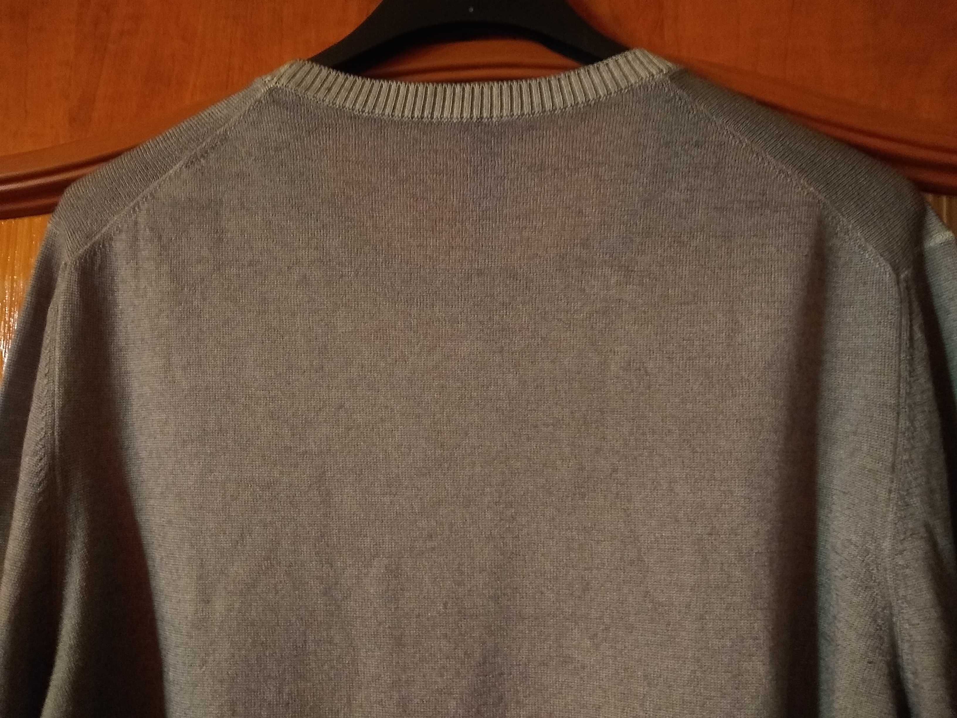 Włoski męski sweter z dzianiny wełnianej, 100% Merino, Rozmiar 
M-L