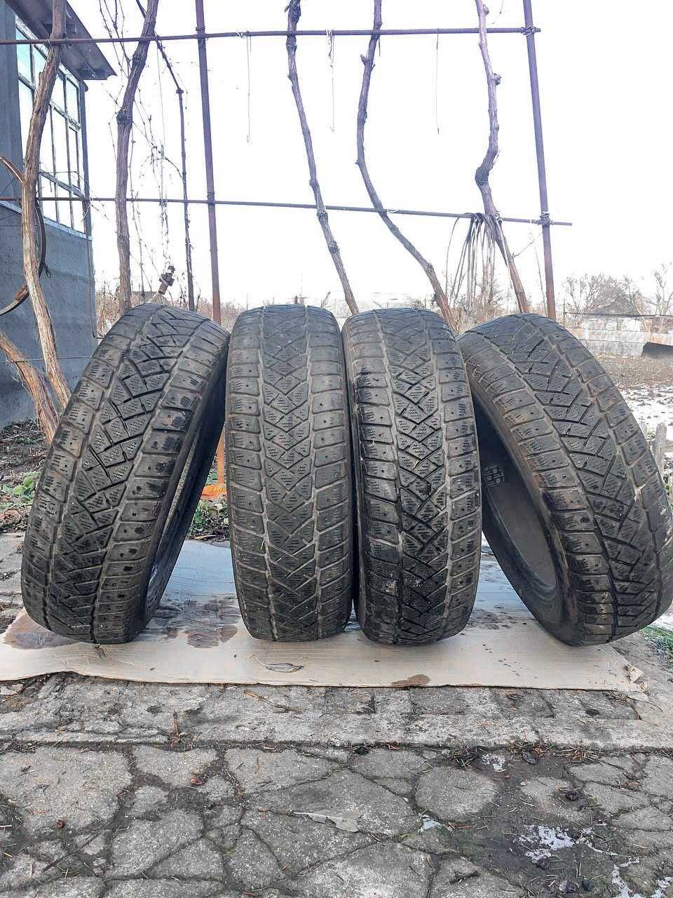 Резина R16 "C" 205/65 DUNLOP Зима