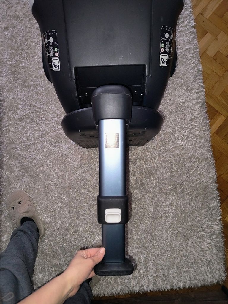 Fotelik samochodowy z bazą cybex sirona M2 I-size