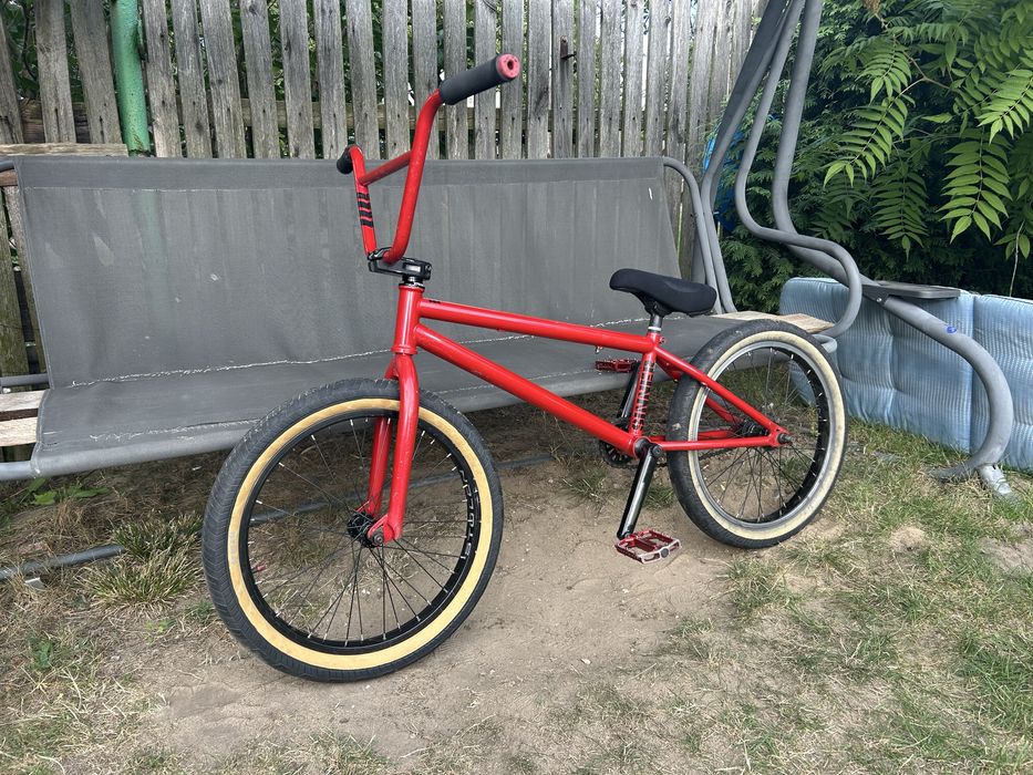 BMX Stolen Sinner (Czerwony)