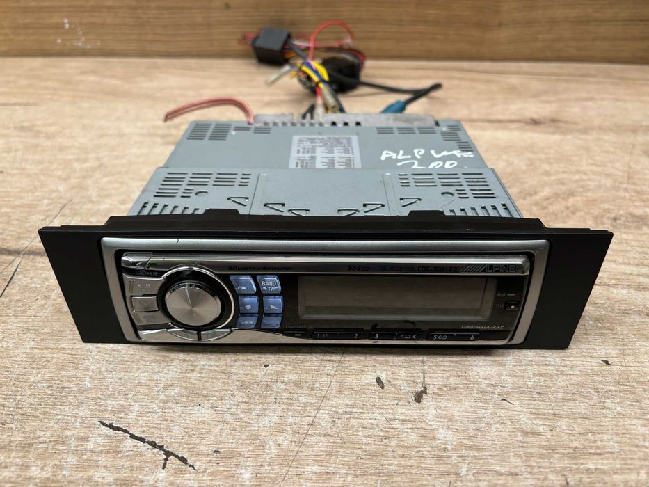 Radio Alpine CDE-9881RB