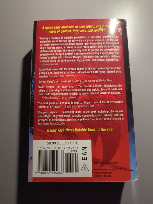 Livro Fire Upon the Deep - Vernor Vinge (Ficção cientifica)