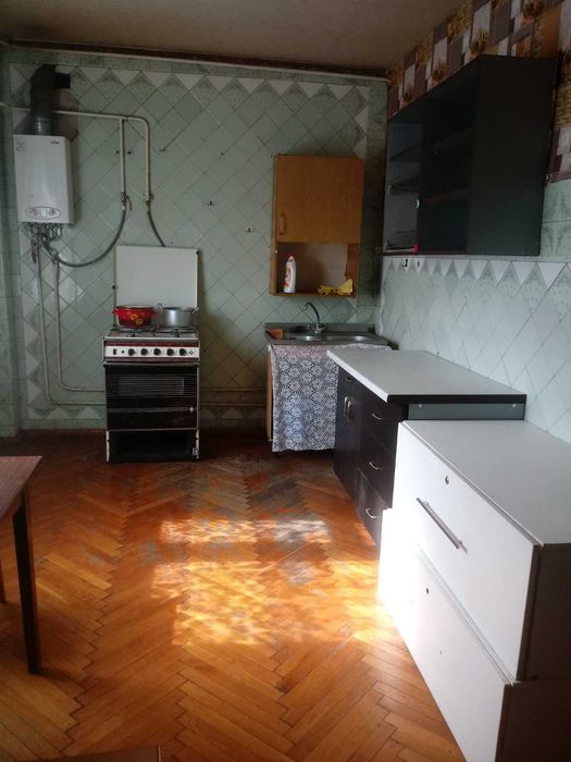 Здаю в Бучі кімнату (центр - р-н Новуса) без гоподарів