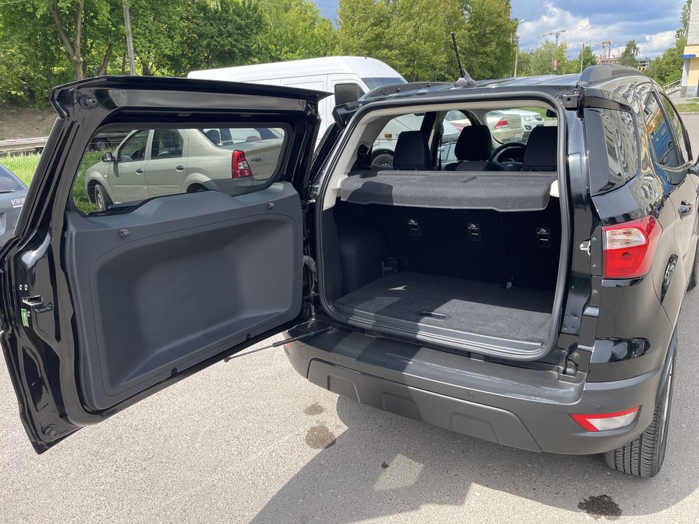 Автомобіль Ford EcoSport 2022