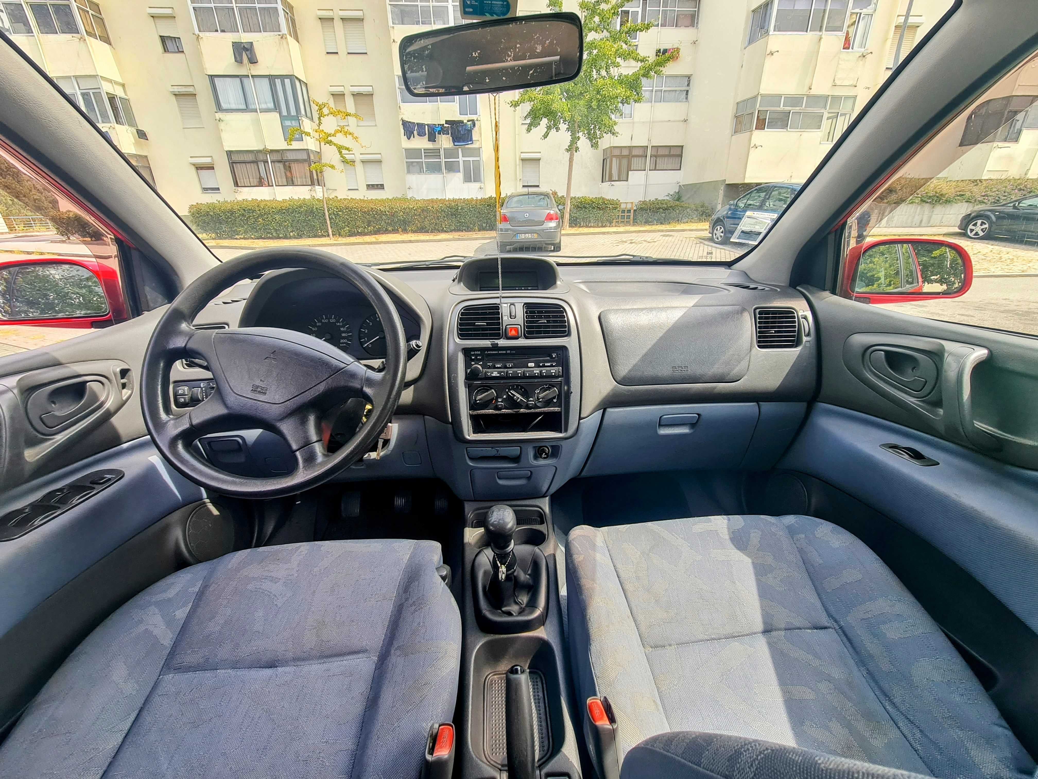 Mitsubishi space star 1.3 impecável