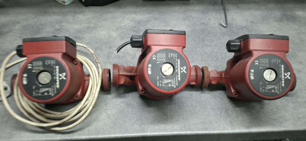 Pompa Grundfos 3szt.