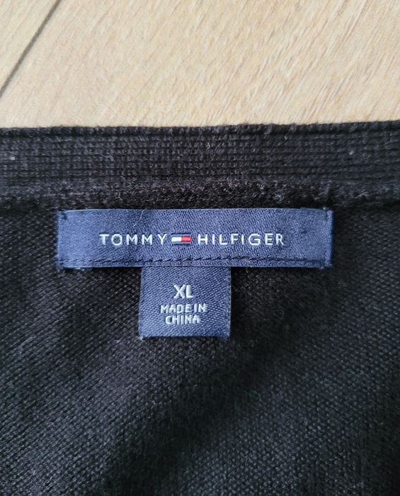 Czarny kardigan Tommy Hilfiger