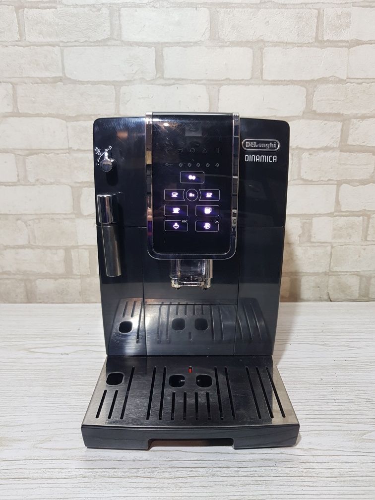 Кавомашина/кофемашина Delonghi Dinamica 350.15 б/у з Німеччини