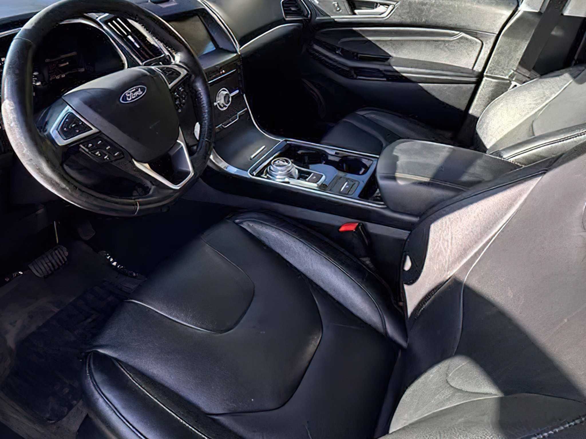 Ford  Edge Titanium 2019