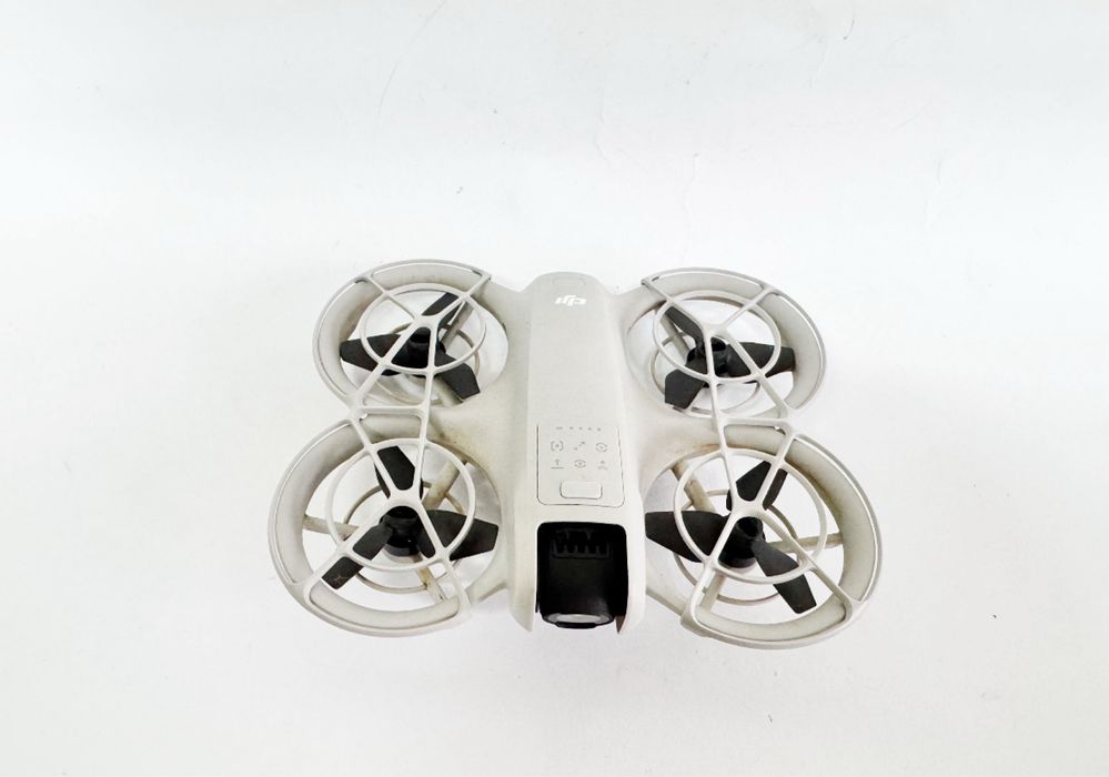 Dron Dji Neo | Sprawny, Sam dron