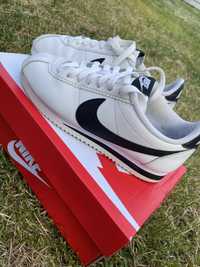 Кросівки Nike cortez