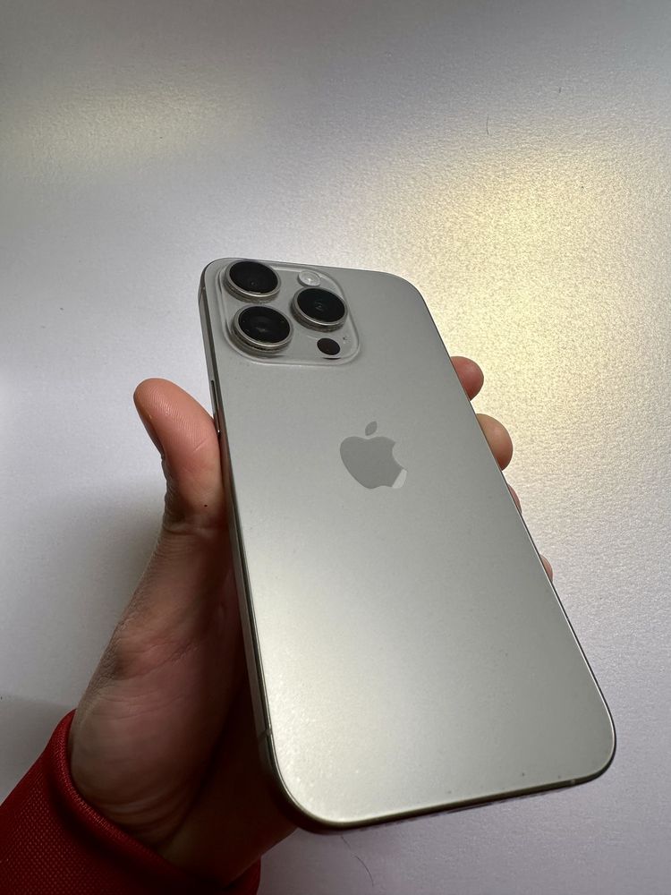 iPhone 15 Pro 256GB