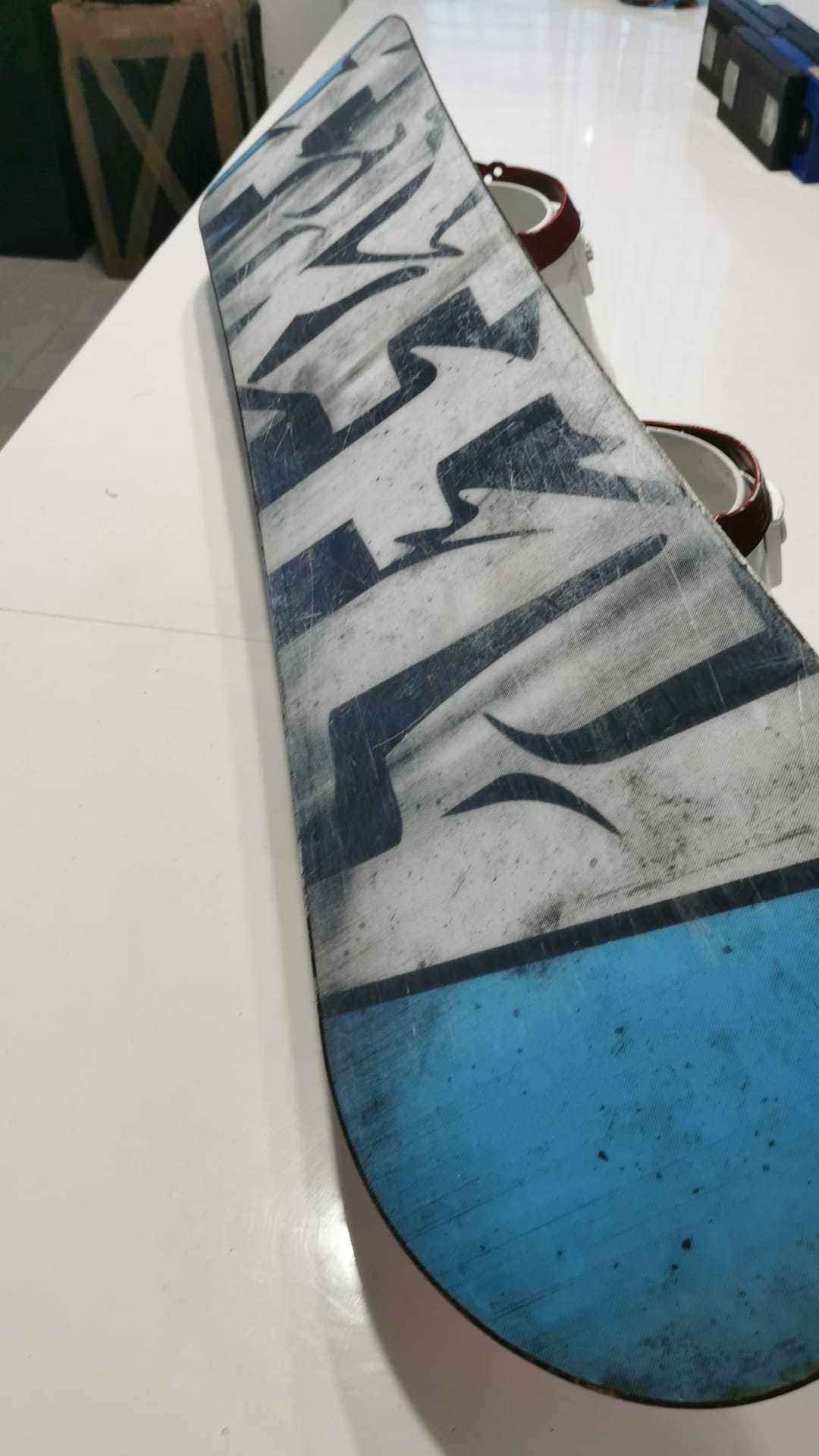 Deska Snowboardowa 118cm z wiązaniami Rekin