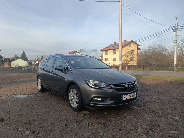 Opel Astra Kombii 2017 rok. 1.4 benzyna + GAZ..Nowe sprzęgło. Zamiana!