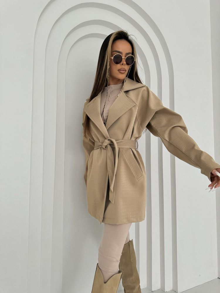 Płaszcz LADY FIRST beż La Manuel UNI