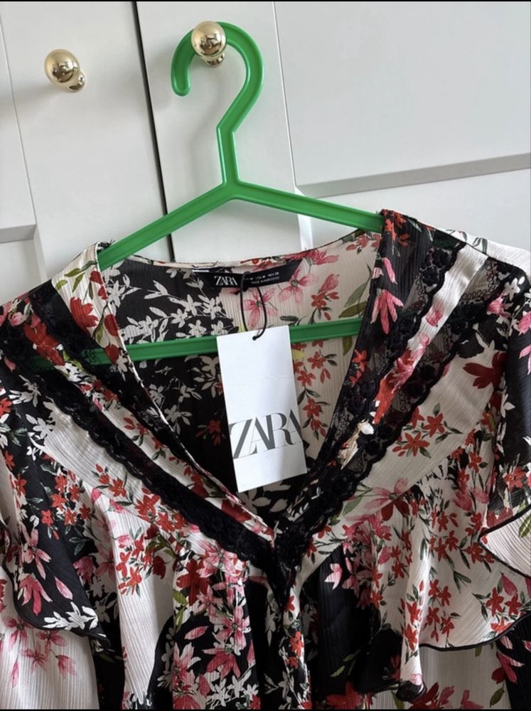 Koszula w kwiaty Zara