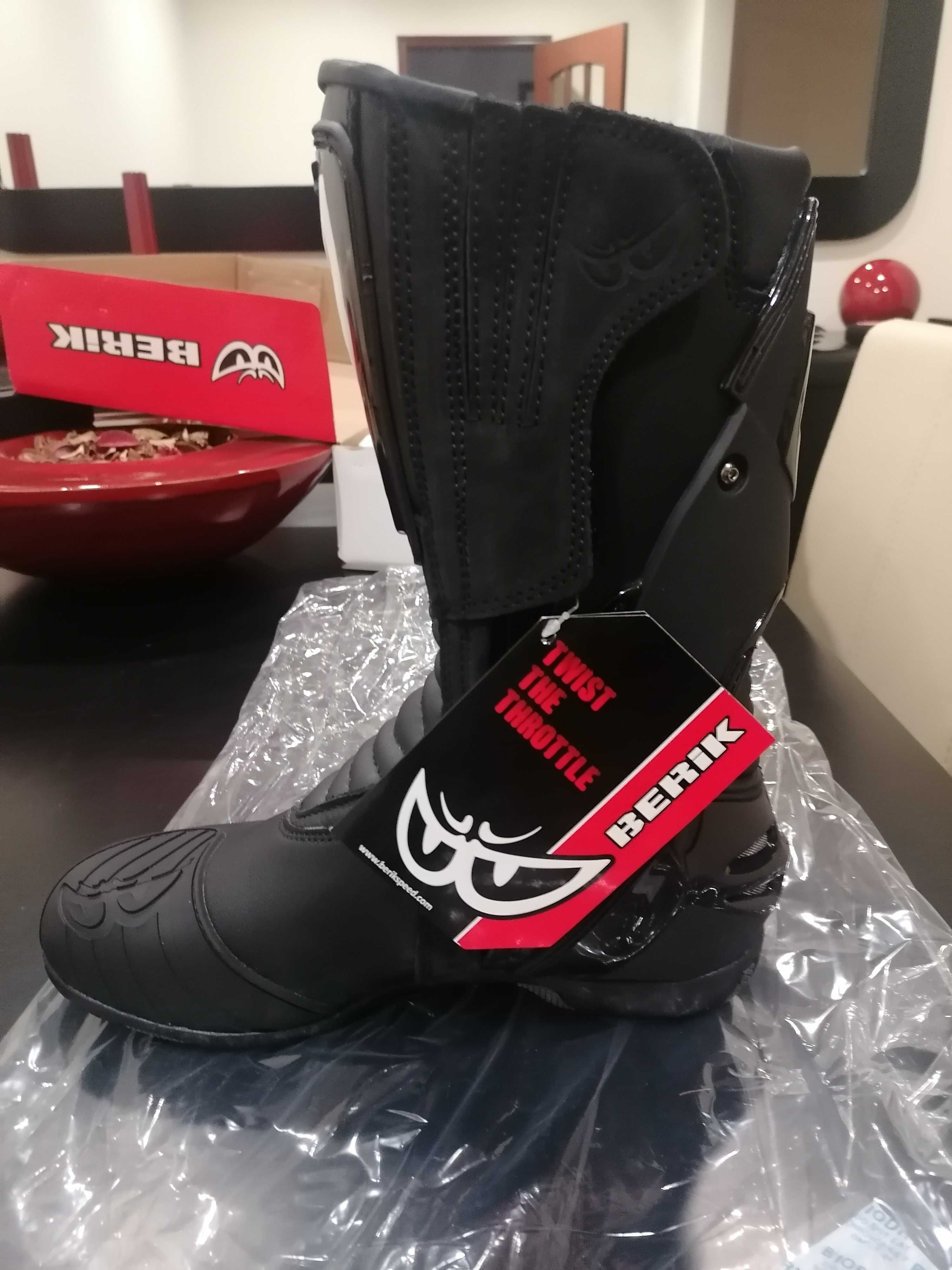 Botas  Motard BERIK Nº42, Novas Com Etiqueta