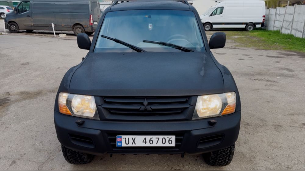 Мітсубіши Паджеро. Mitsubishi Pajero.