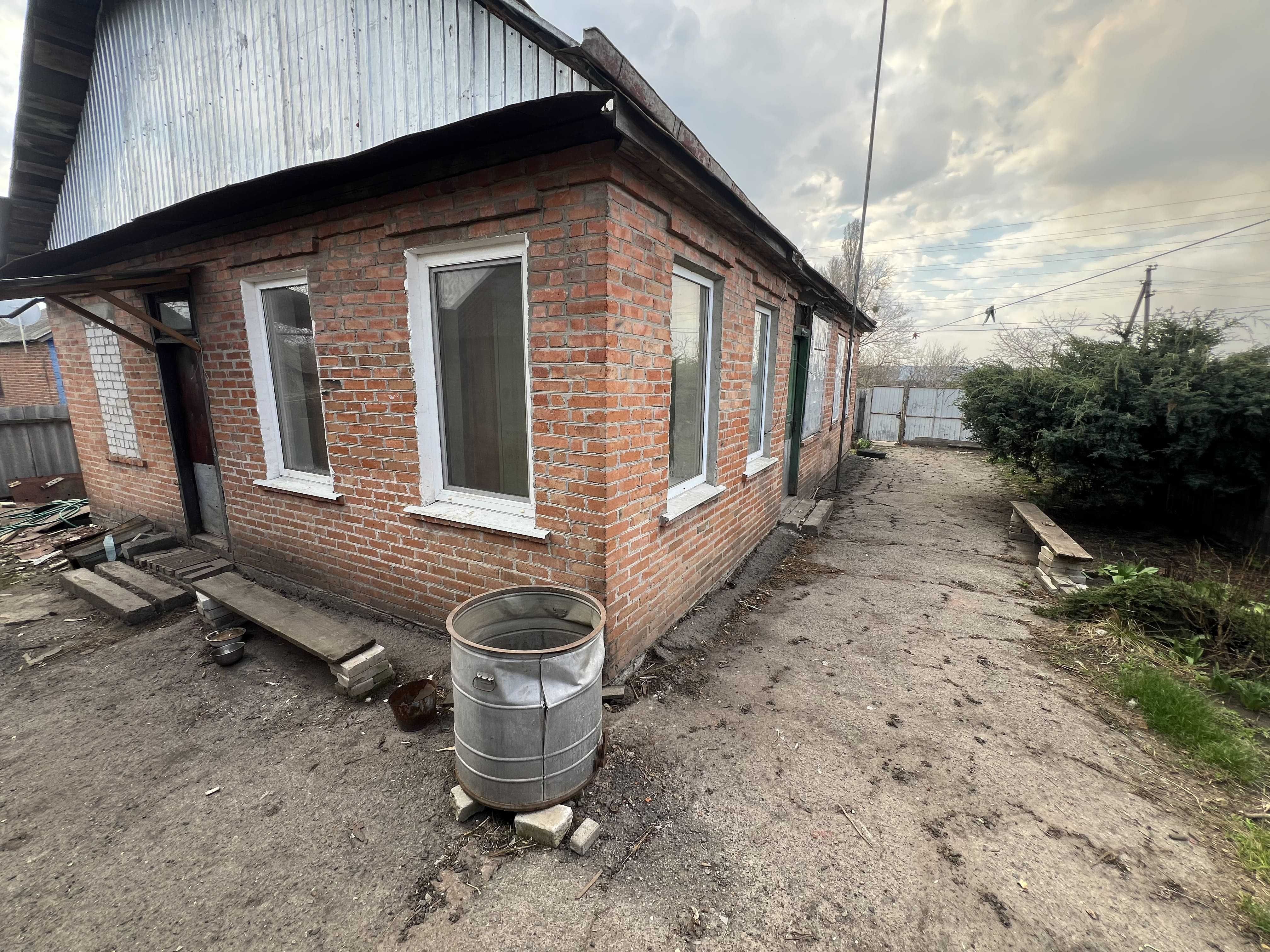 Продам будинок Валки