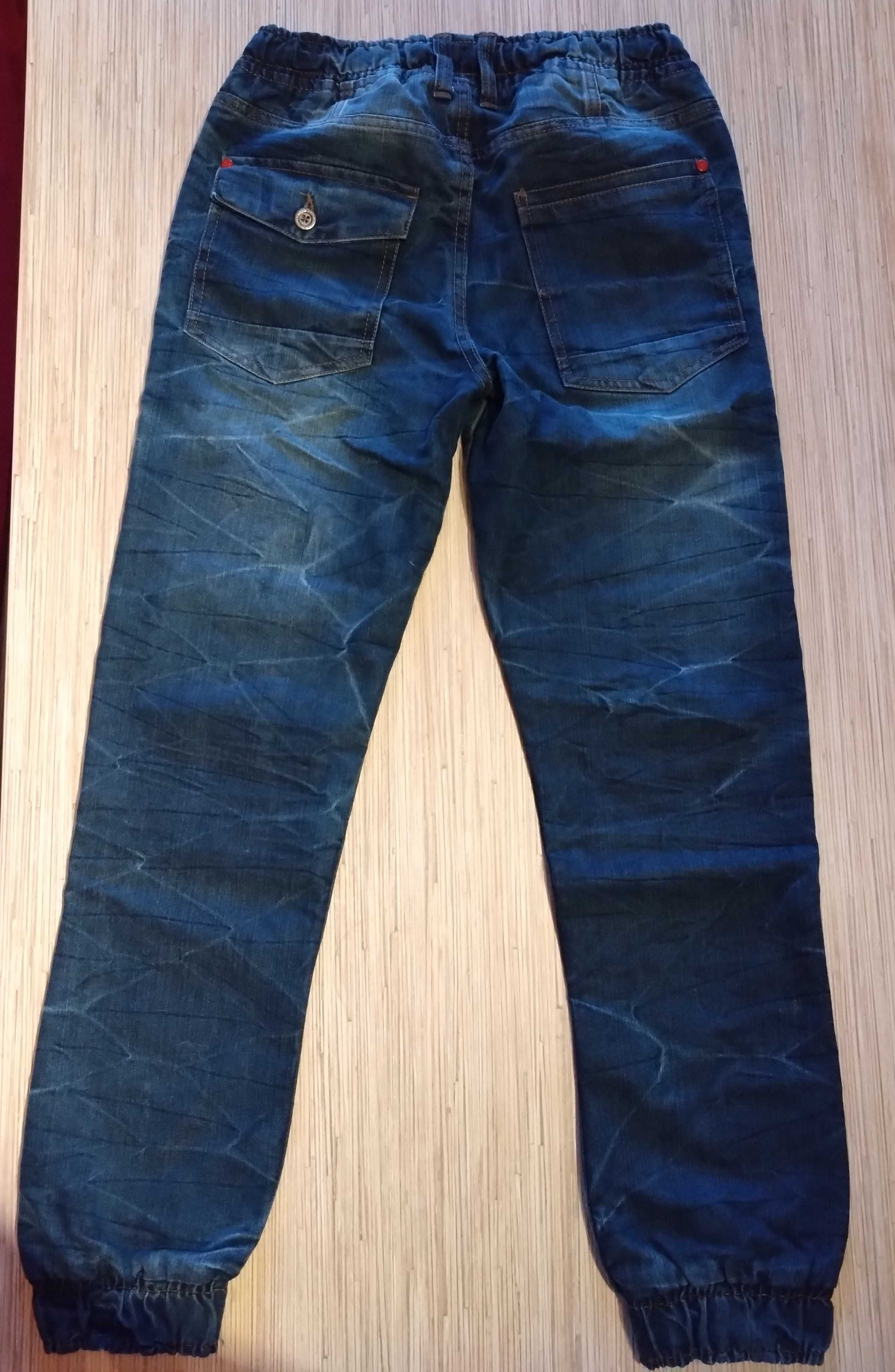 Spodnie jeansy joggery dziecięce rozm. 158 (12-13 lat)