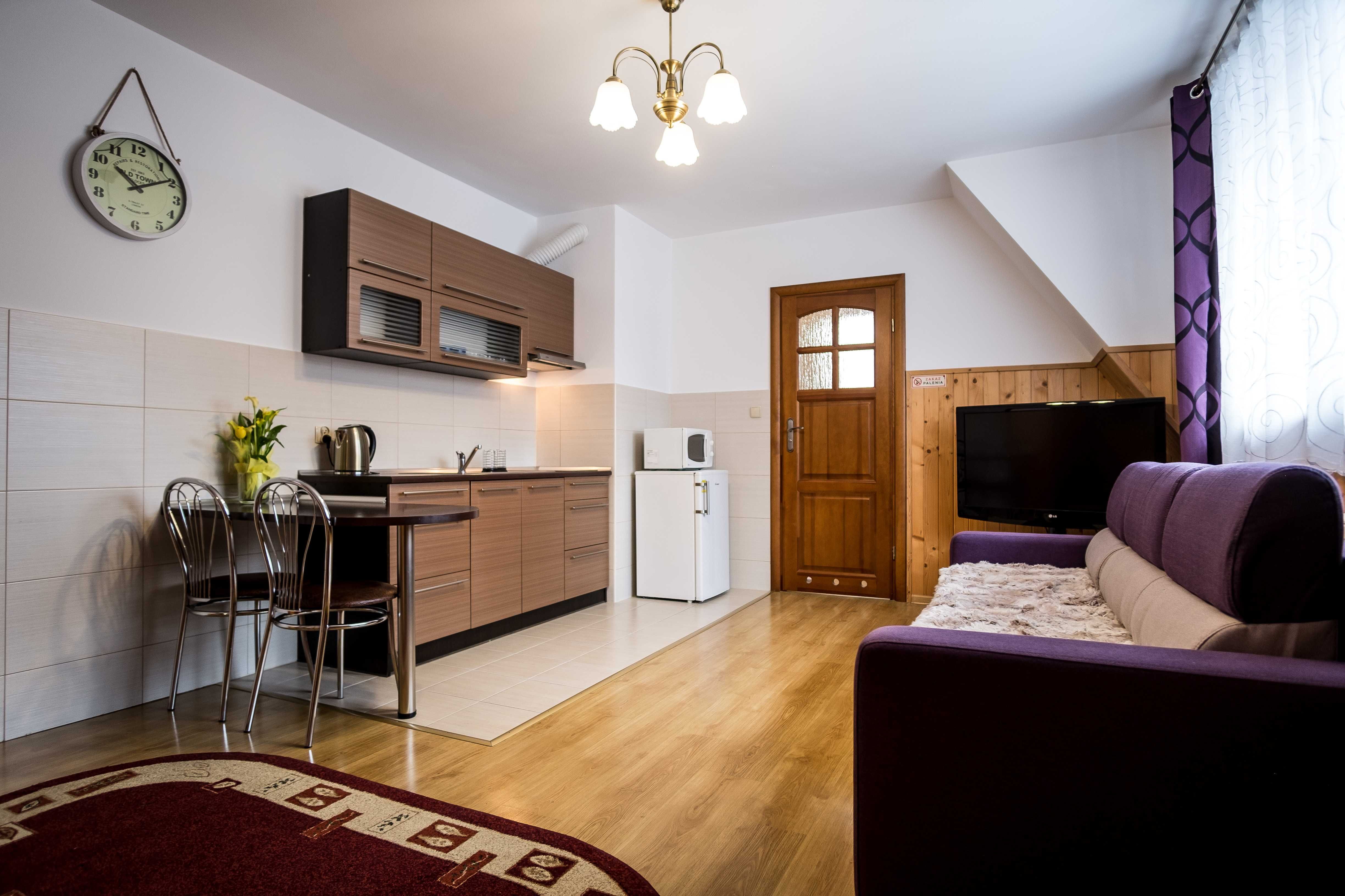 Apartamenty i pokoje w Zakopanem. Dom w Centrum - noclegi Zakopane