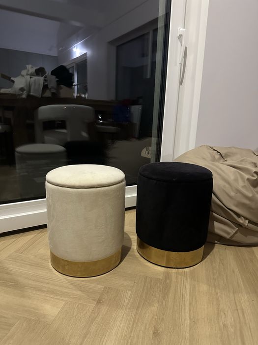 2 pufy ze schowkiem welurowe kremowa i czarna