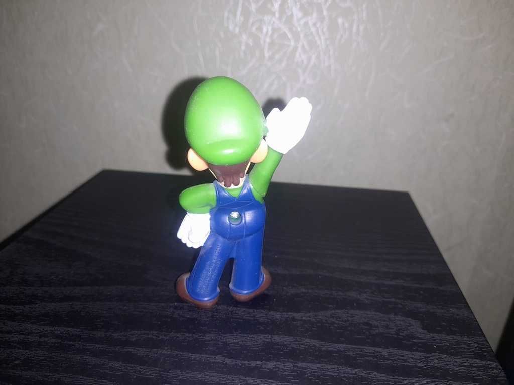 Іграшка фігурка Луиджи Nintendo