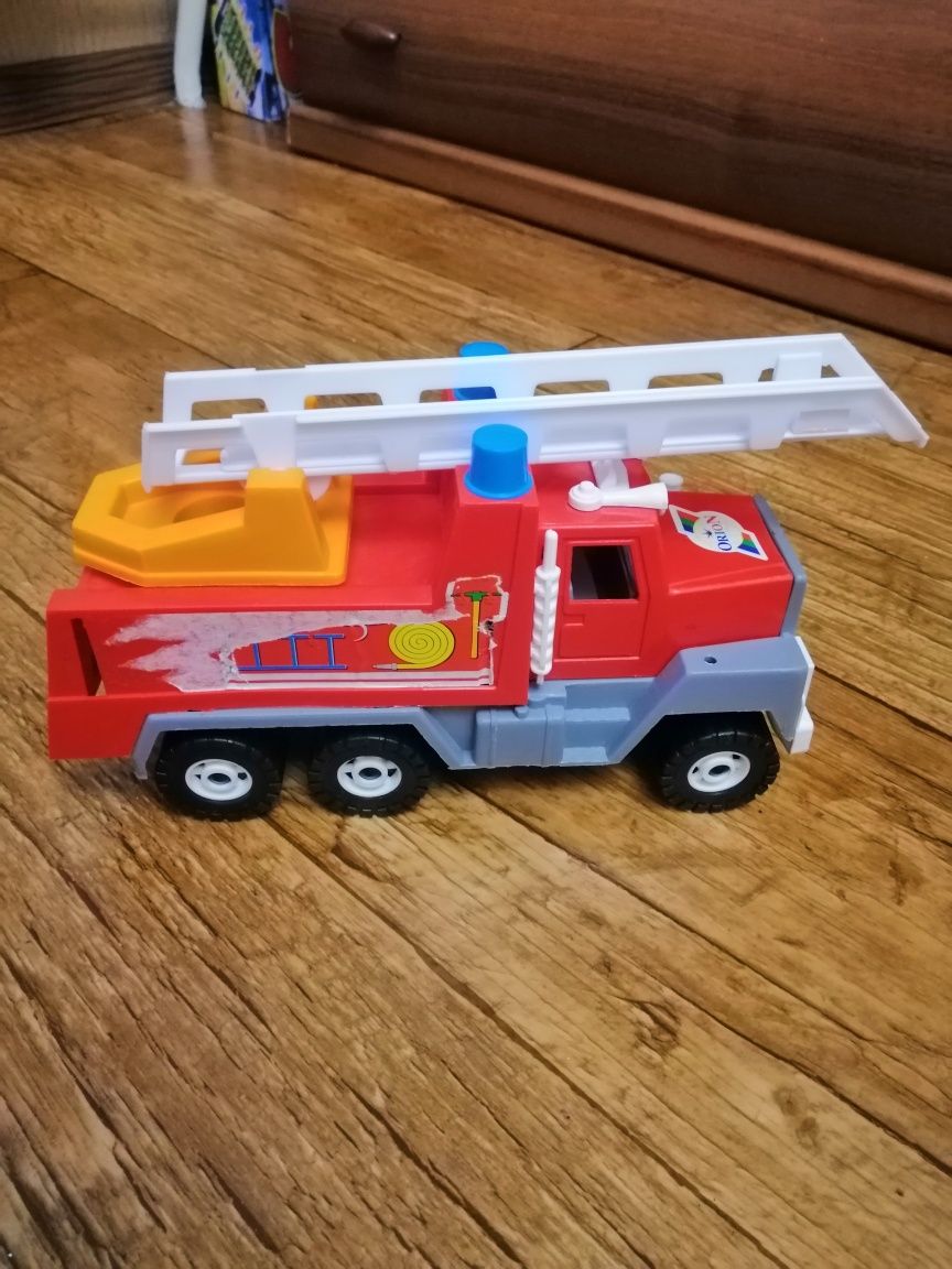 Продам Игрушку пожарная машина