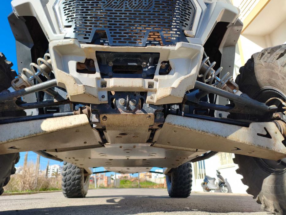 Polaris RZR 1000 XP ( Can AM X3 Pro buggy bugy )