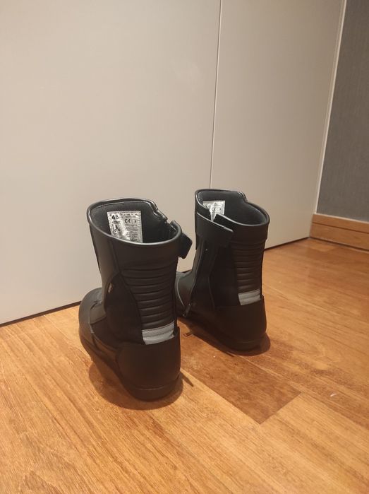 Botas motard com membrana impermeável