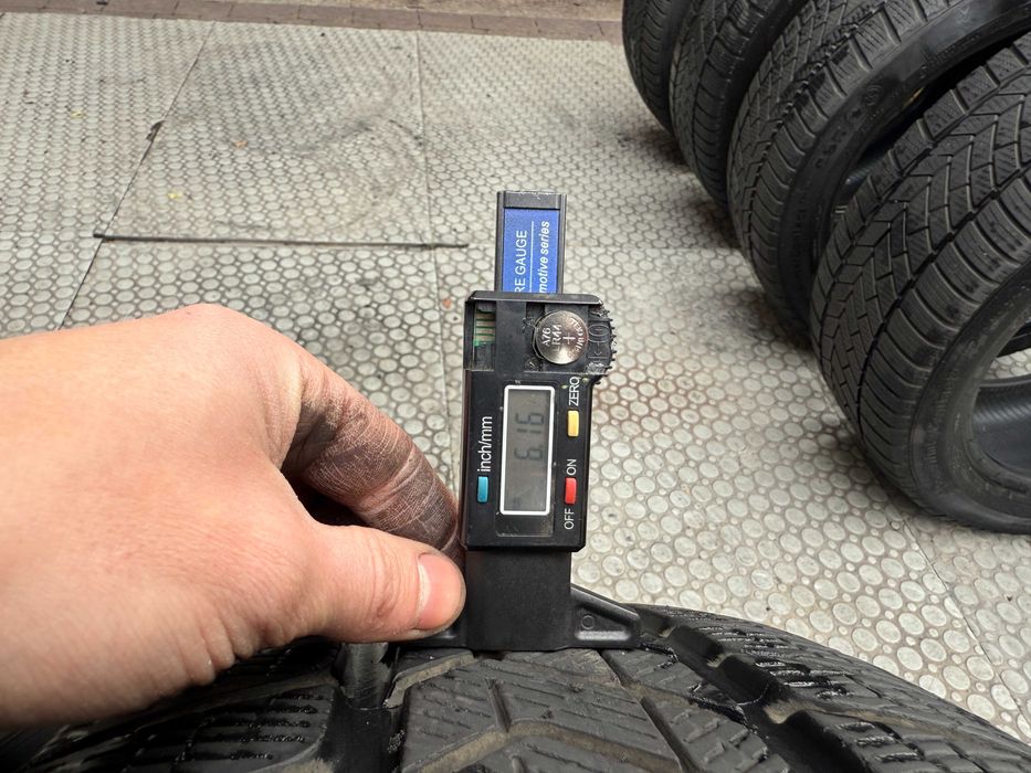 235-60 R18 107H Pirelli Scorpion Winter 2022 4шт