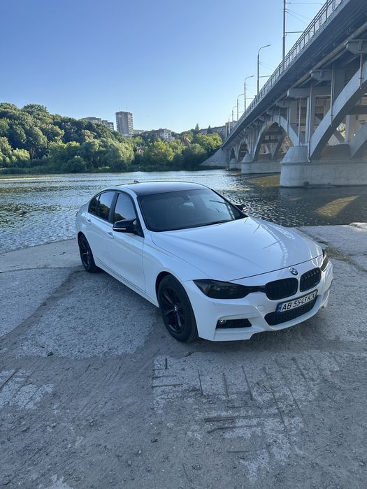 BMW F30 у стильному M-Look в чудовому стані
