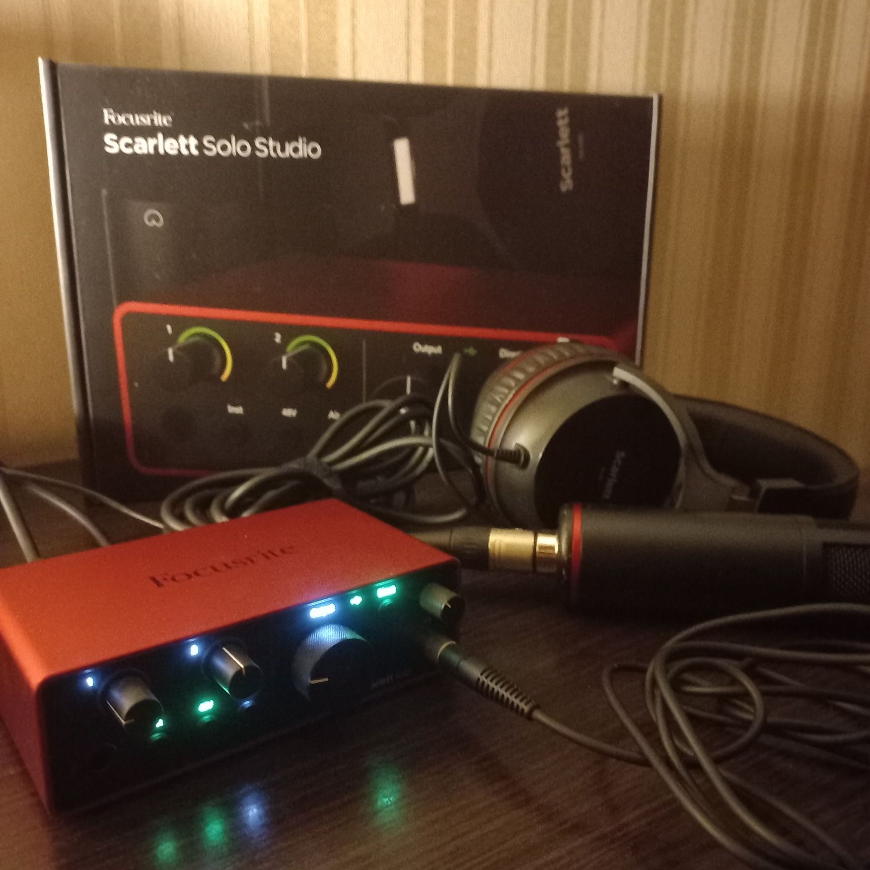 Продам набор і звукову карту Focusrite