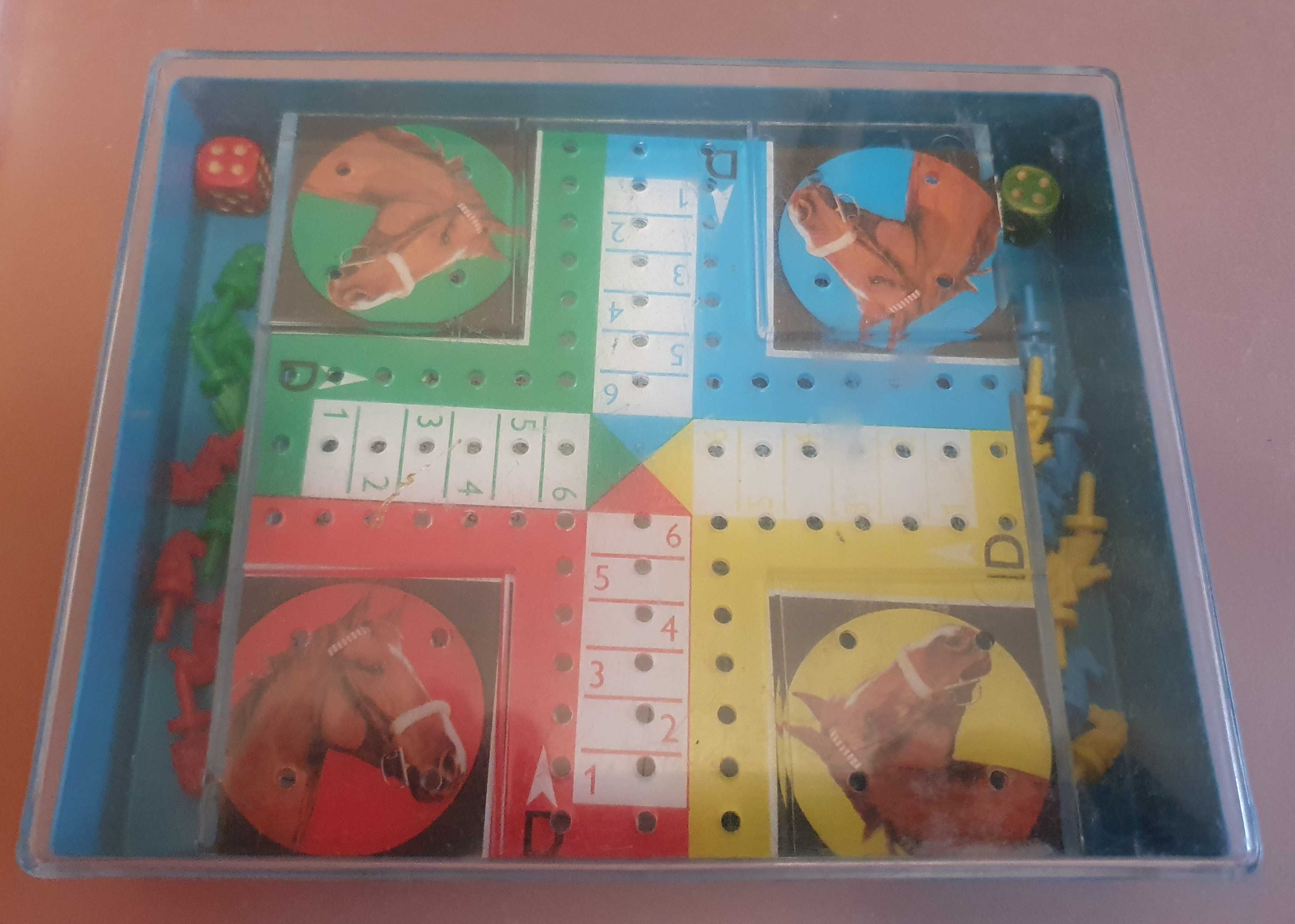 Mini Jogo dos Cavalos/Ludo/Não te Irrites, de viagem - Anos 80